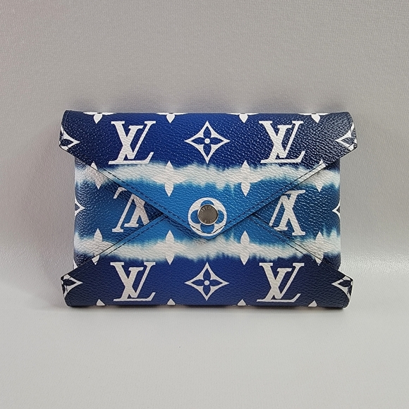 LOUIS VUITTON LV Escale Monogram Kirigami Pochette Set - Picture 8 of 17